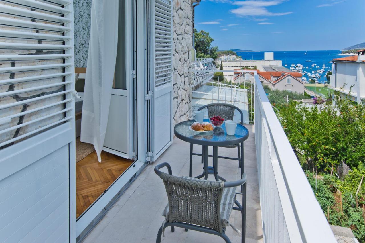 חוואר Hvar Deluxe Rooms מראה חיצוני תמונה