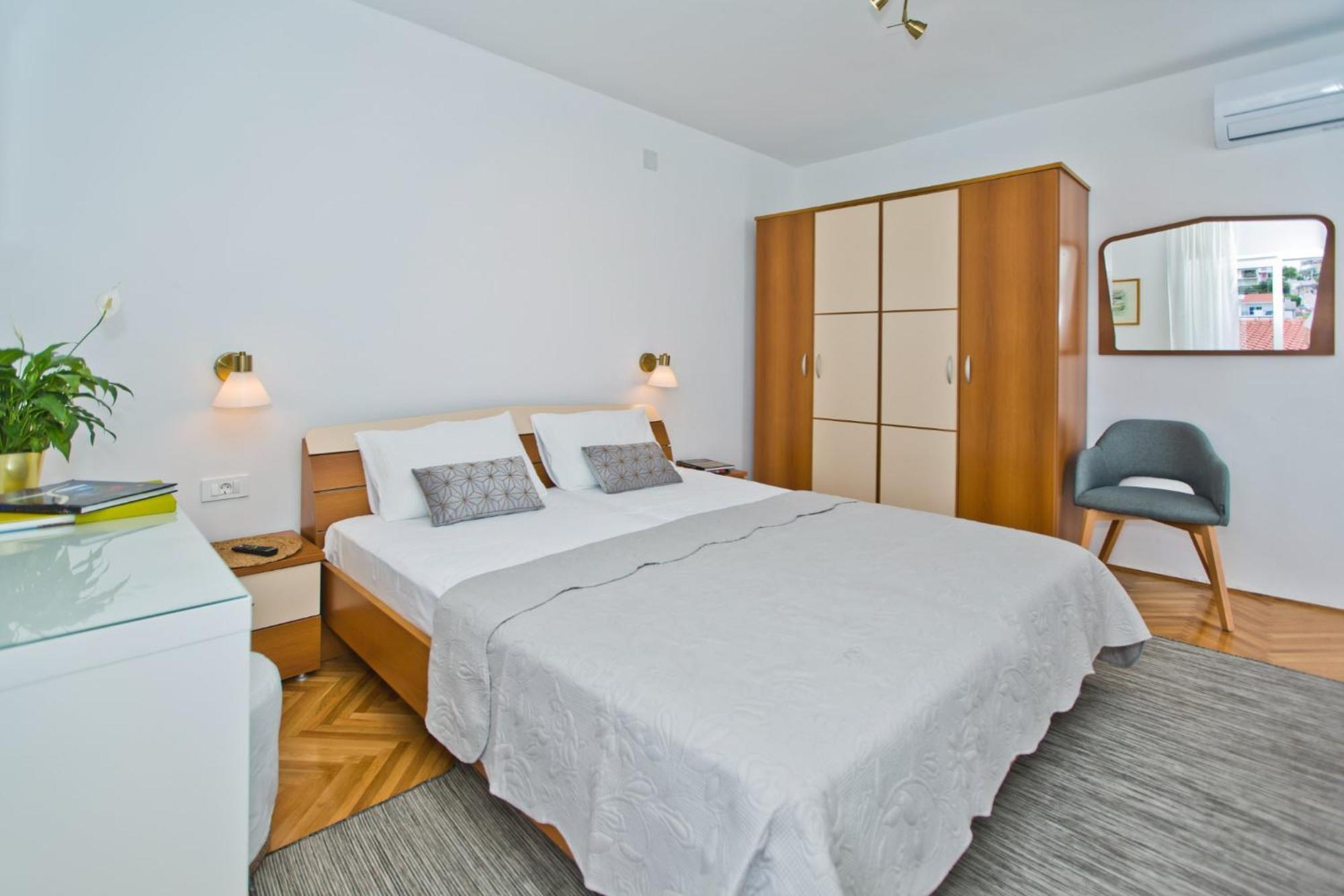 חוואר Hvar Deluxe Rooms מראה חיצוני תמונה
